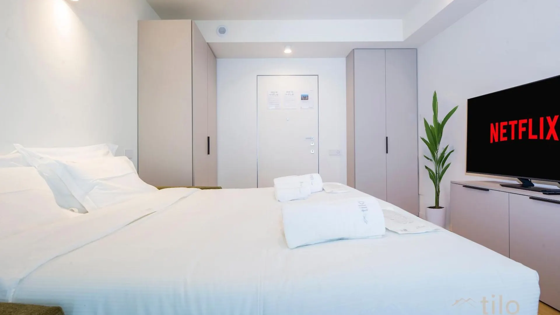 Apartment Waterfront Luxury Studio, Free Parking, Ac, Netflix & Wifi By Tilo Lux Genoa